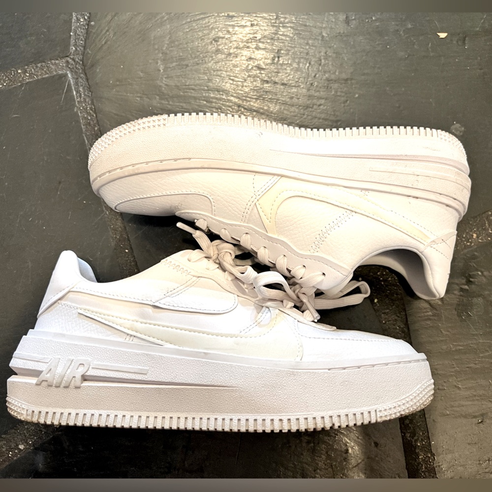 Nike Air Force 1 Platform Women's Shoes (Size 7.5)